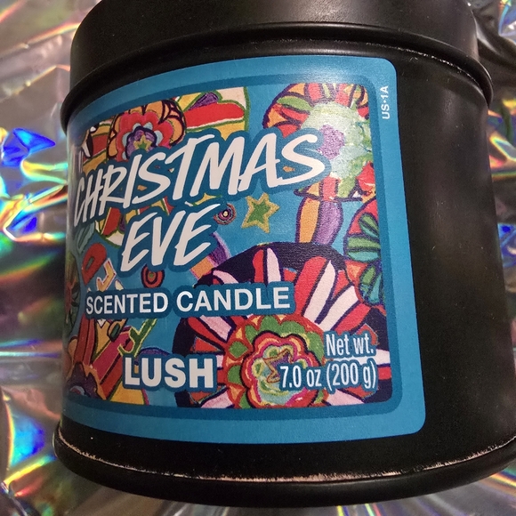 Lush Christmas Eve Candle 200g - Picture 4 of 4